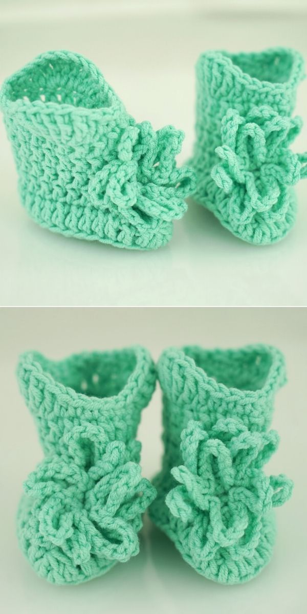 Pompom Baby Boots