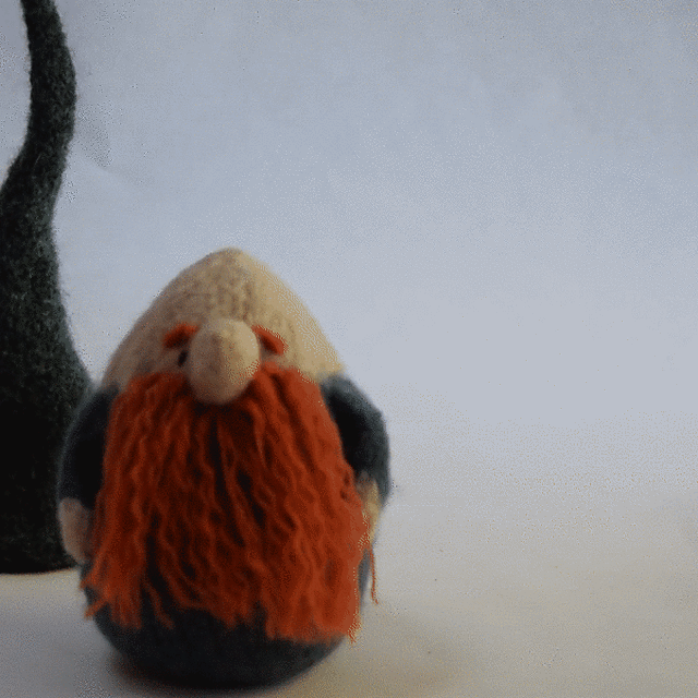 Gingerhair gnome coma back knitting pattern gif