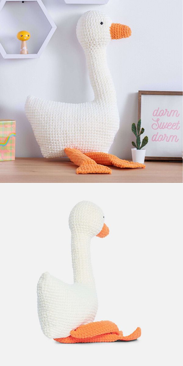 goose pillow free crochet pattern