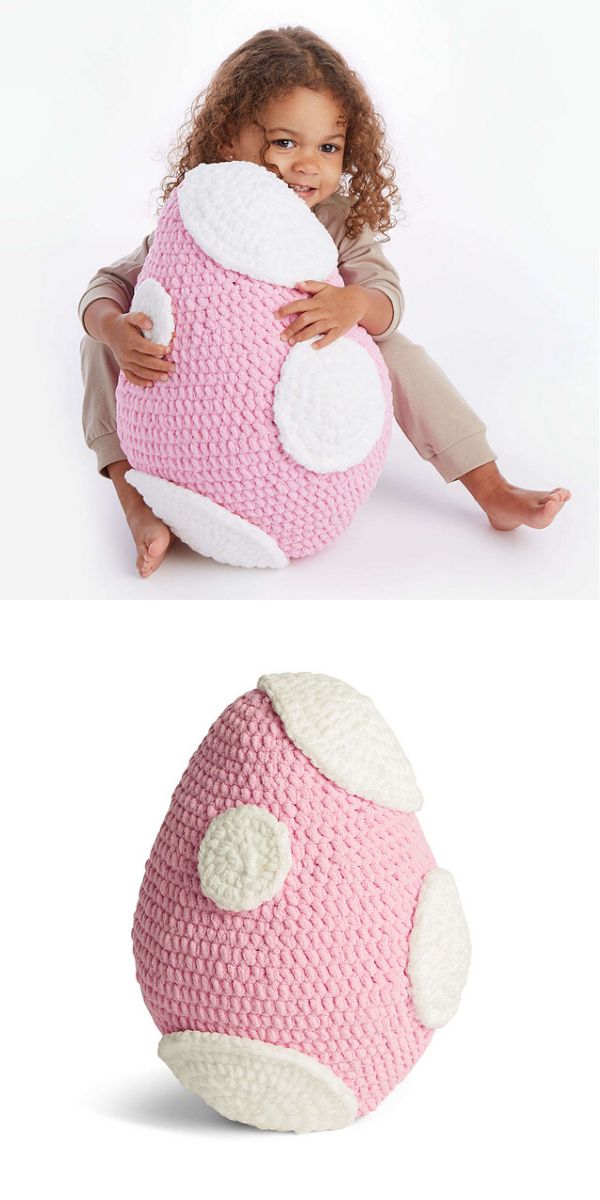 Dinosaur Egg Pillow free crochet pattern