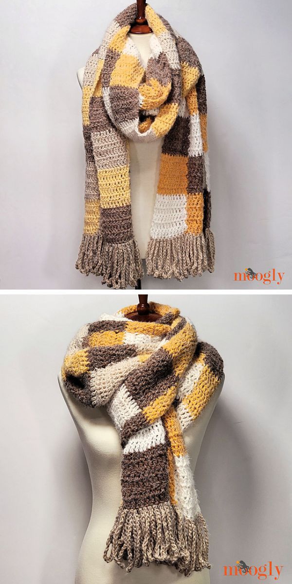 Chunky Crochet Scarves For The Coziest Winter Looks In 2024   Big Checked Scarf 